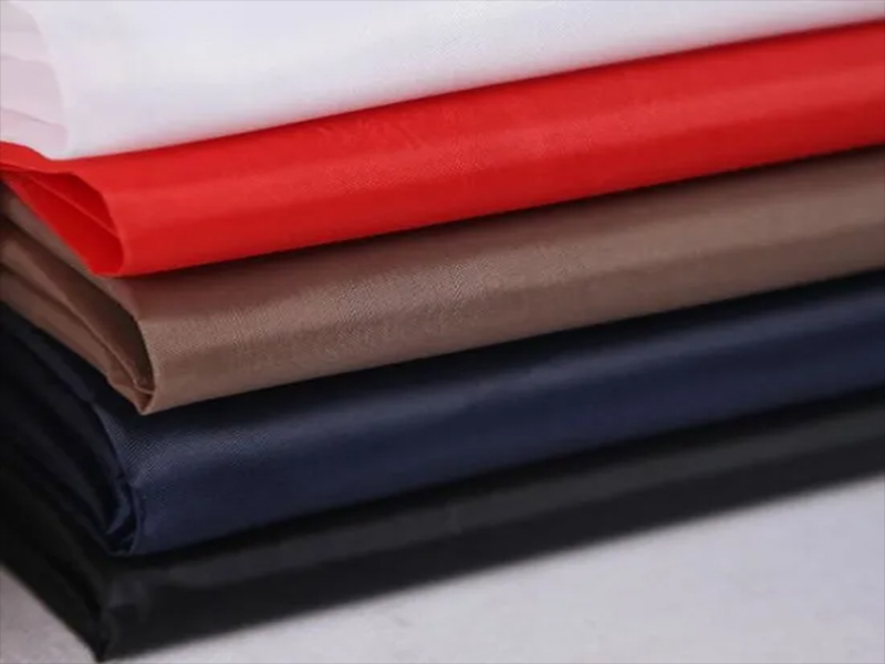 300t Polyester Taffeta campo Dyed ad tunicas